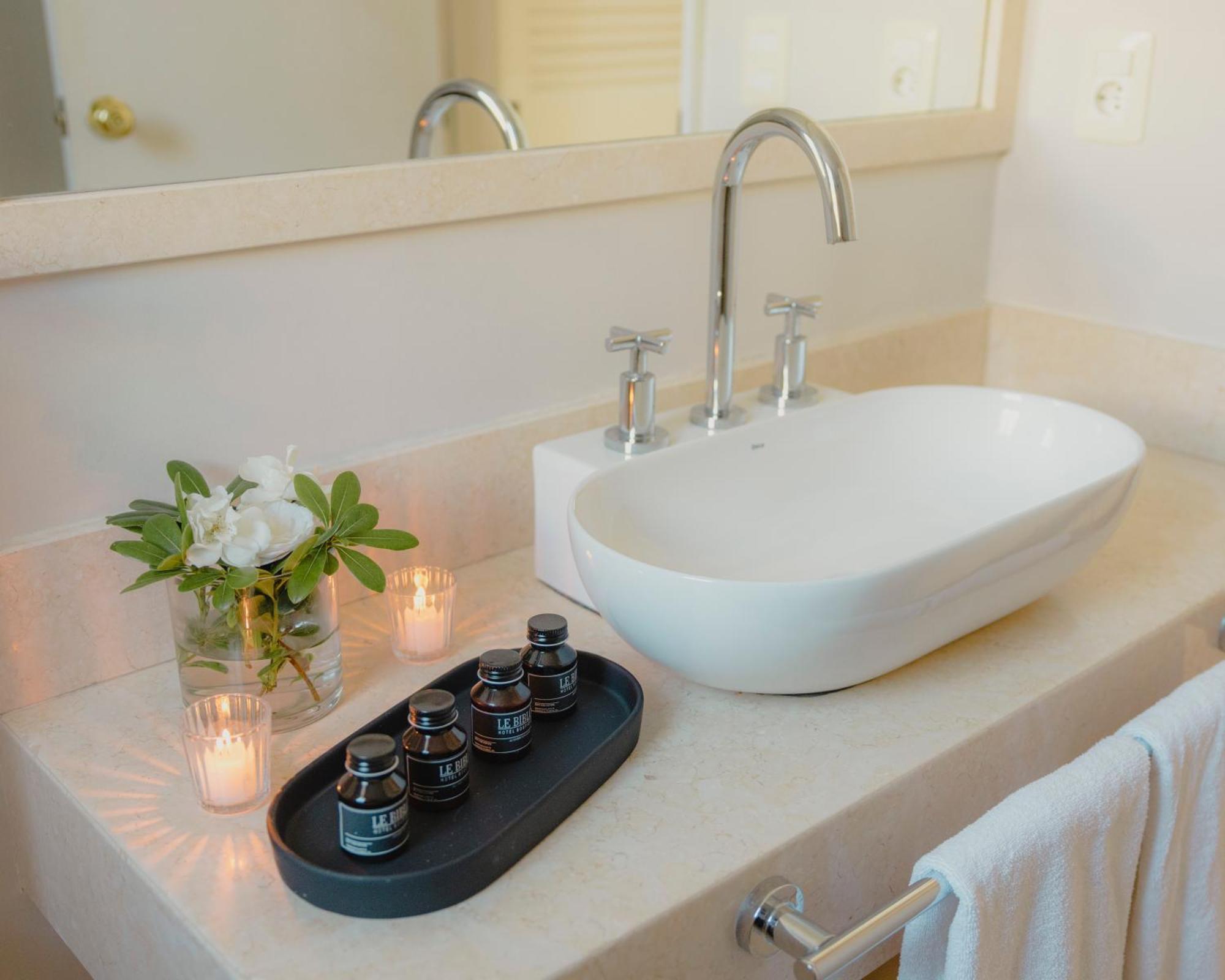 Le Biblo Hotel Montevideo Luaran gambar